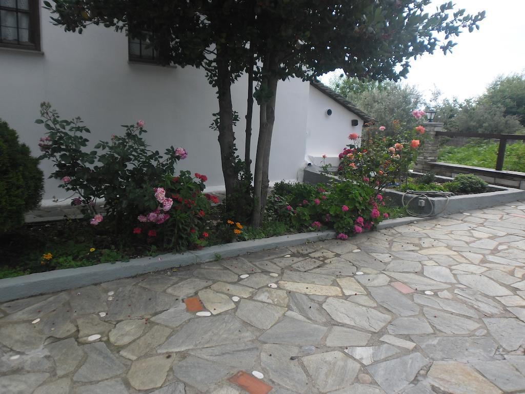 Om Living Pelion Apartment Áyios Dhimítrios Exterior foto