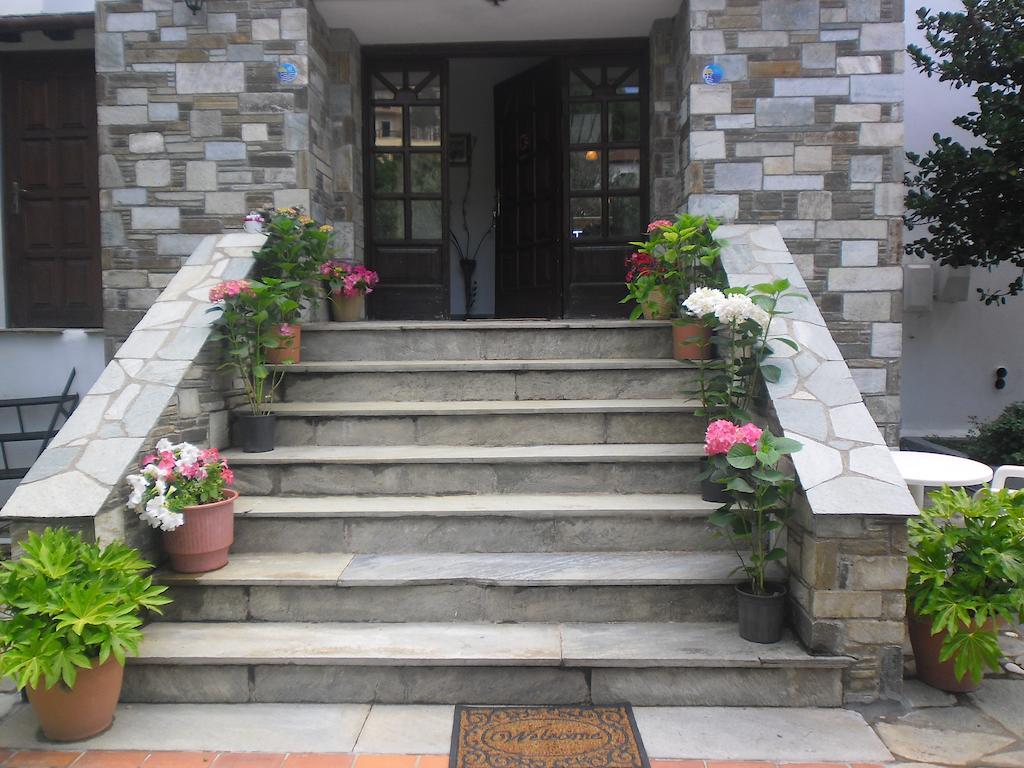 Om Living Pelion Apartment Áyios Dhimítrios Exterior foto